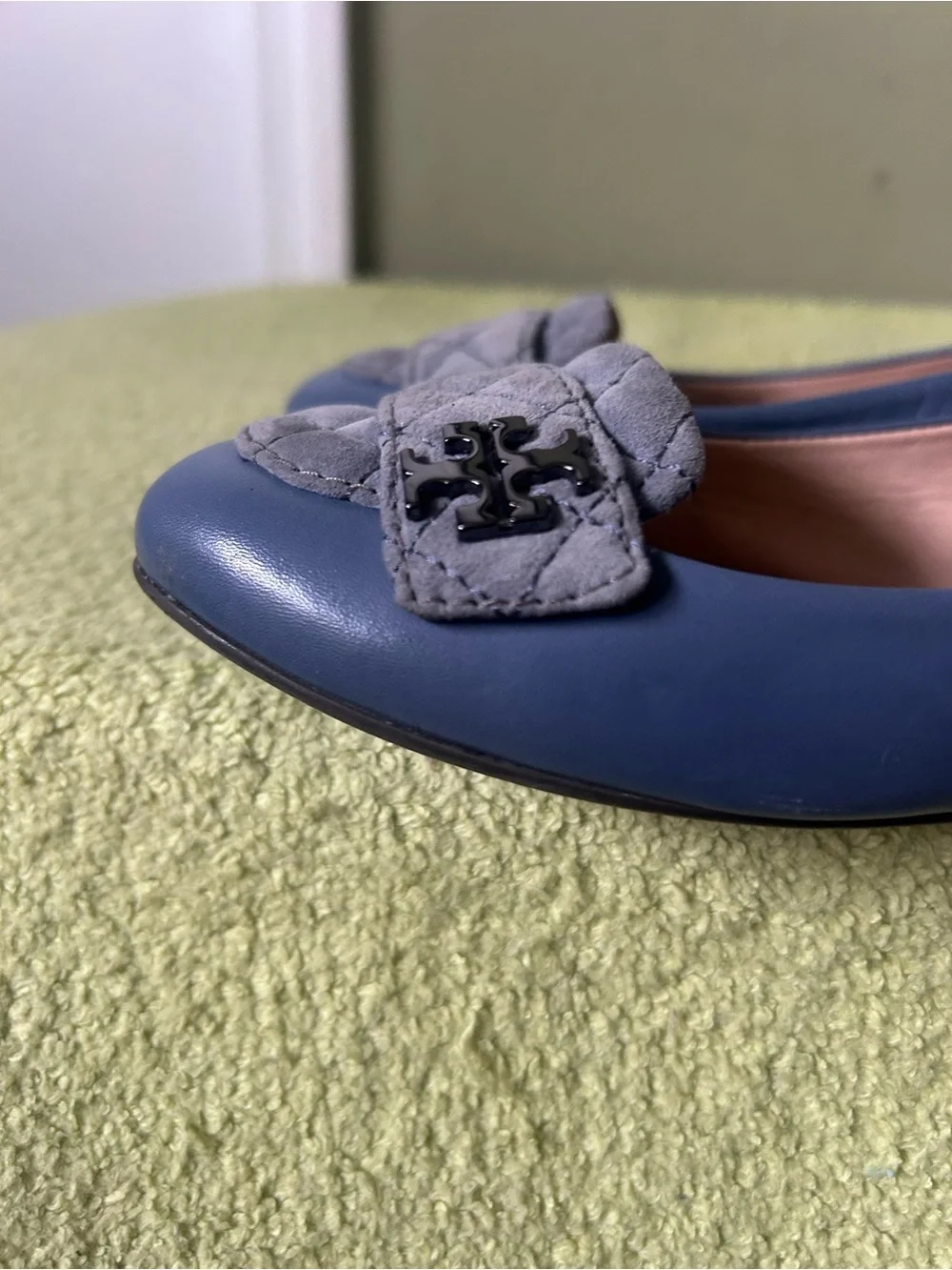 Tory Burch Blue Quilted Detail Leather Flats Loafers Sz 6